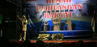 Soekano mengusulkan bahwa naskah proklamasi tersebut sebaiknya dibacakan di rumahnya saja yaitu di jalan pegangsaan timur no. Www Wartariau Com Emak Emak Siap Rebut Kemerdekaan Ri Ke 2