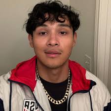 Seth Ortiz (@c00chi3_enthusiast)