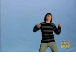 This homemade chicken noodle soup is made 100% from scratch, with plenty of chunky vegetables, herbs, and a homemade broth, just like grandma used to make! Remembering Chicken Noodle Soup Theezy Knows Best