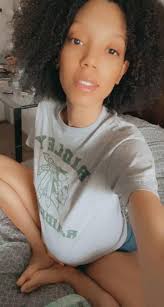 This group was founded by a pregnant #mother who had an extremely bad first  trimester, had a contracted job that ended and opened a business to make  ends meet. I realized as