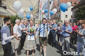 Wie hält man eine gute rede? Csu Chef Heiratet Ju Chefin Heisse Hochzeit Mit Knalleffekt Onetz