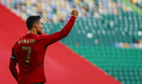 Born 5 february 1985) is a portuguese professional footballer who plays as a forward for serie a club juventus and captains the portugal national team. Anyq1gz6hccj M