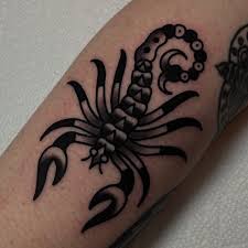 Claudia Cutter's Instagram, Twitter & Facebook