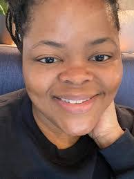 Amber Mclelland's Instagram, Twitter & Facebook