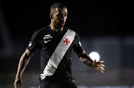 Vasco recebe consulta do Grêmio por Paulo Henrique, mas negociação não avança