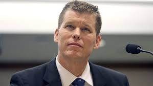 DPS assistant director commutes at state expense beyond agency's distance  limit