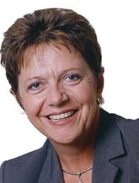 Sue Springer's Instagram, Twitter & Facebook