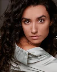 El actor @adrian.navas.a estará en @nave_73 con la obra “Peer Gynt” los  días 28, 29 y 30 dirigida por @fsotolopez_oficial y producido por  @estudio_juan_codina #teatro #peergynt #adriannavas