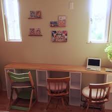 カラーボックスはニトリがイチオシ 種類が豊富でカスタマイズ性も高いのです folk カラーボックス 机 部屋のdiy インテリア 収納