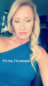 It’s me, I’m people! And I am ok with it. #iknowimalot #knowyourworth  #foryou #fyp #imworthit