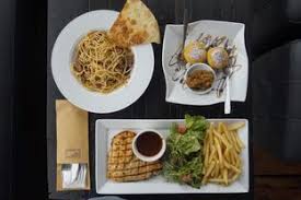 Dago giri 99a, mekarwangi, bandung 40391 indonesia — Lawangwangi Creative Space Cafe Dago Atas Bandung Lengkap Menu Terbaru Jam Buka No Telepon Alamat Dengan Peta