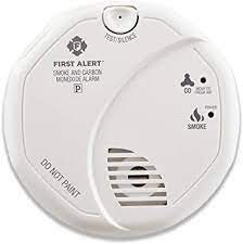 Although the product's lifetime will vary depending on your. First Alert Powered Alarm Sco5cn Combination Smoke And Carbon Monoxide Detector Battery Operated 1 Pack White Combination Smoke Carbon Monoxide Detectors Amazon Com