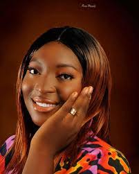 Debbie Jonas's Instagram, Twitter & Facebook