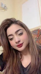 Fatima Arooj with Her Mother Videos