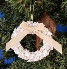 So i put together a collection of favorite beach christmas decorations and ideas, inspired by sea, sand, shells, and simplicity. Beach Christmas Ornaments For That Coastal Christmas Vibe Wherever You Are Seashell Madness