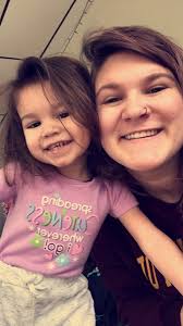 Mom and child look-alike winners