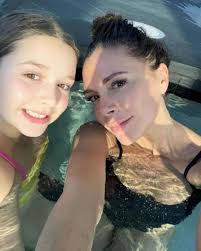 Victoria Beckham não permite que filha tenha redes sociais