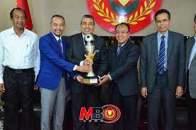 .incorporated (mbi kedah) or perbadanan menteri besar kedah under the enactment of warta kerajaan negeri kedah, gazetted on 22 august 1988. Majlis Pelancaran Kejohanan Bolasepak Piala Yab Menteri Besar Kedah Darul Aman 2017 Muafakat Kedah