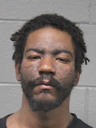 GILMORE, LESTER 61 BLACK M CHARGES: 720 ILCS 5.0/16-25-A-1 RETAIL  THEFT/DISP MERCH/>$300 OFFENSE AS CITED