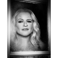 ZOË LAW (@zoelawlondon) • Instagram photos and videos