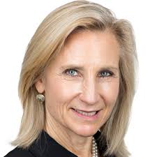 Judge rebukes SFO boss over 'flattering' texts from private detective