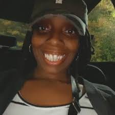 Whew… not the first week numbers doing the Harlem Shake 😭 #BIA's new  project “BIANCA” reportedly moved 2.8K units its first week in the U.S.  after she thought clout chasing #CardiB was