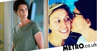 Heather Peace's Instagram, Twitter & Facebook