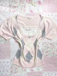 Can someone tell me the brands of these tops : r/findfashion