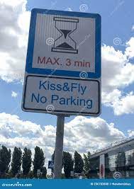 Kiss & Fly / No Parking Sign Editorial Stock Photo - Image of goodbye,  blue: 236783808