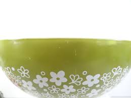 Did you scroll all this way to get facts about verde cinderella bowl? Vintage Pyrex Spring Blossom Cinderella Mixing Bowl Cinderella Bowl Mixing Bowl 444 Pyrex Green Crazy Daisy Bowl 4 Quart Bowl Second Wind Vintage