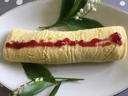 Un Gateau Dietetique Gateau Roule A La Framboise Sans Beurre Rapide Et Facile A Faire Dentelle Broderie Tricot Cuisine Jardinage Et Questions Environnement En 2020 Gateau Dietetique Gateau Roule Alimentation