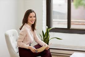 Product and service reviews are conducted independently by our editorial team, but we sometimes make money wh. Montreal Portrait Headshot Photographer Nadia Zheng Photography