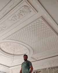 Pin By Mustafa Roman On أسقف جبس Coffered Ceiling Design House Ceiling Design Plaster Ceiling Design