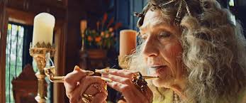 Freelance Line Producer, Agency Producer and Director.