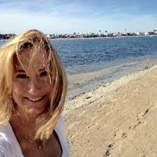 Sharon Hoff's Instagram, Twitter & Facebook