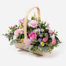 Especially if it's someone who doesn't receive place your order online and the bunches team of florist experts will take care of the rest. Send Flowers Uk Same Day Flowers In Uk By Local Florists Direct