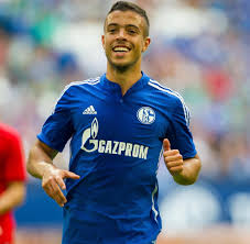 Born 7 april 1989) is an argentine professional footballer who plays as a striker for san lorenzo. Fc Schalke 04 Plotzlich Reden Die Spieler Miteinander Welt
