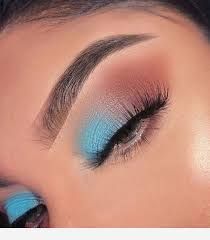 Black And Light Blue Eyeshadow Looks Brown And Light Blue Makeup Maquillaje De Ojos Creativos Maquillaje De Ojos Artistico Sombras De Ojos