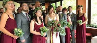 But when she finds out her lifetime best friend is engaged, she simply must serve as lillian's maid of honor. Freie Trauung Zweisprachig Archive Hochzeitsredner Fur Freie Trauungen Bundesweit Und Im Ausland