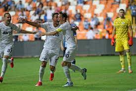En az 1 stoper, 1 kanat, 2 forvet, belki de sağ bek ve sol bek, fırsat transferleri var. O0twezqaduxbm