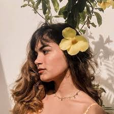 Tracy Ney's Instagram, Twitter & Facebook