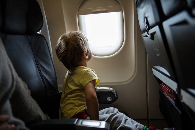 U.S. Tells Airlines to Sit Families Together Free of Charge - AFAR
