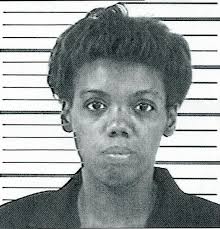 Teen saves siblings from flames