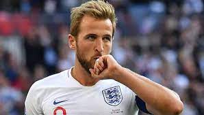 England Boss Gareth Southgate Lauds Harry Kane S Elite Mentality After Hat Trick Against Bulgaria Harry Kane Gareth Southgate Bobby Charlton