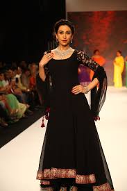 Karisma Kapoor Bollywood Fashion Pakistani Outfits Fashion