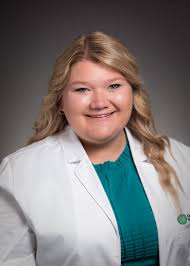 Welcome Abigail Hoffman, FNP-C!⭐️ We're delighted to introduce that Abigail  Hoffman, FNP-C, the newest member of the CHS medical staff! Abigail  specializes in Family Medicine and is accepting new patients, including both