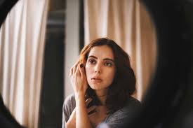Do you think i should admit it so people will stop talking or should i just keep quiet and hope it goes away? My Boss Made Me Feel Loved Too Bad That He Was Already Married Akkarbakkar