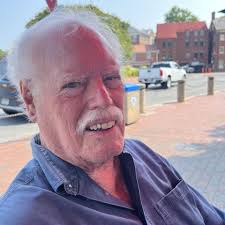 John Lyon, longtime DC radio host dies, spent decades quietly seeking  answers, justice for murdered daughters : r/radio