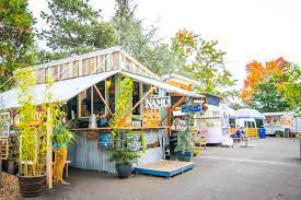 Cartopia food cart pod has a decent selection of vendors and a spacious, covered seating area to enjoy rain or shine. Here S Why Portland S Food Cart Scene Is The Best On Earth Orbitz