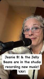 So excited to share our new music with you next year! Stay tuned for  updates! #jeaniebandthejellybeans #kidsmusic #musicforkidsandfamily  #childrensmusician #familymusic #cmnonline #chicagomusic ...